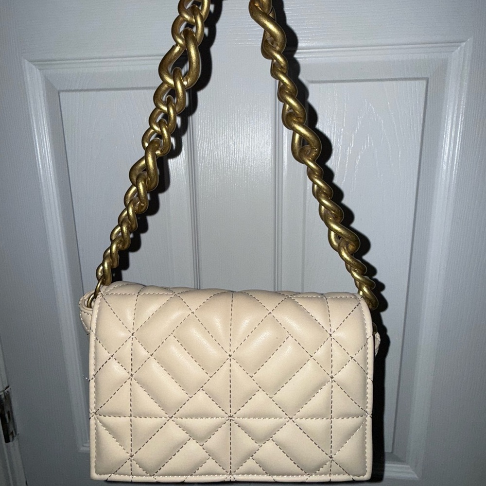 Nude bag
